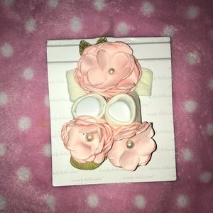 Wendy Bellissimon Baby Girl Headband & Socks